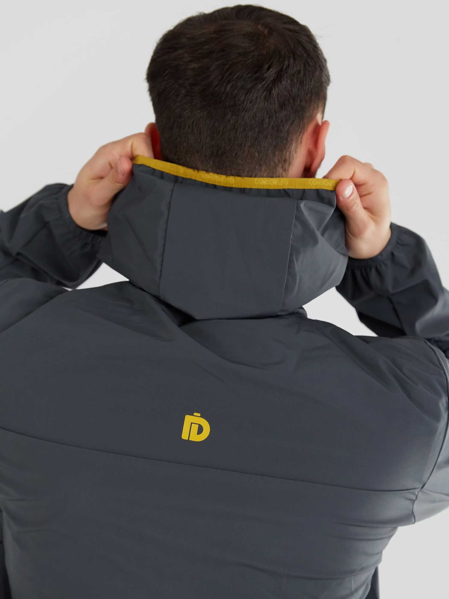 FUNDANGO Яке Alloy Hooded Softshell