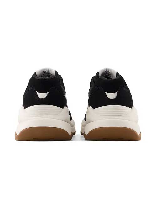 NEW BALANCE Обувки 57/40