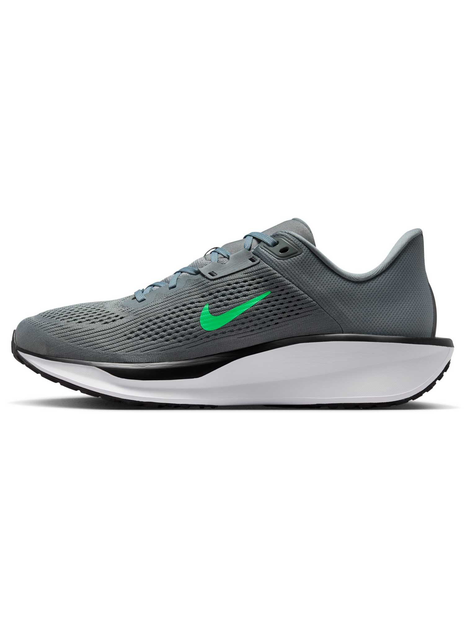 NIKE Обувки QUEST 6