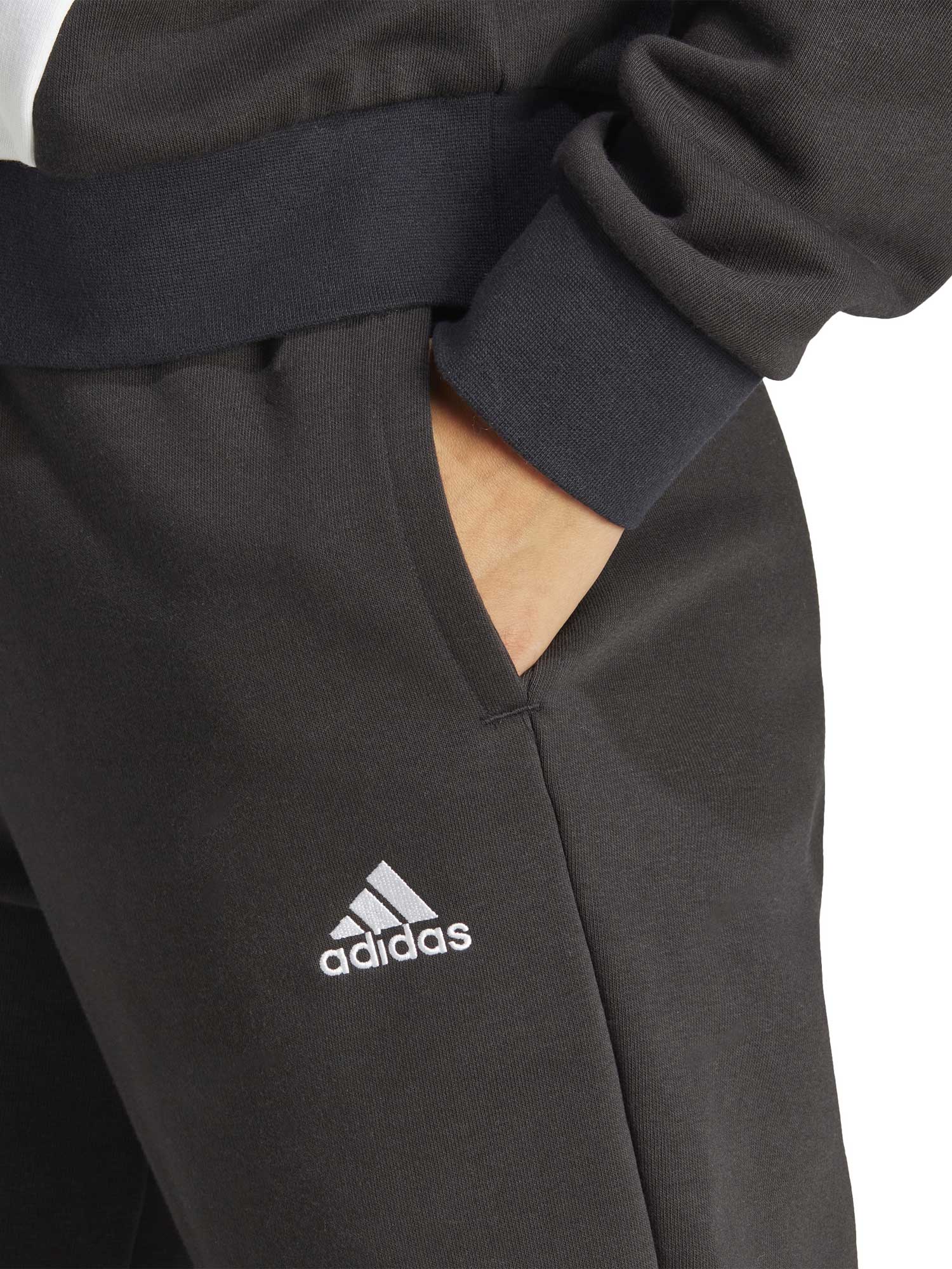 ADIDAS SPORTSWEAR Спортен екип Laziday