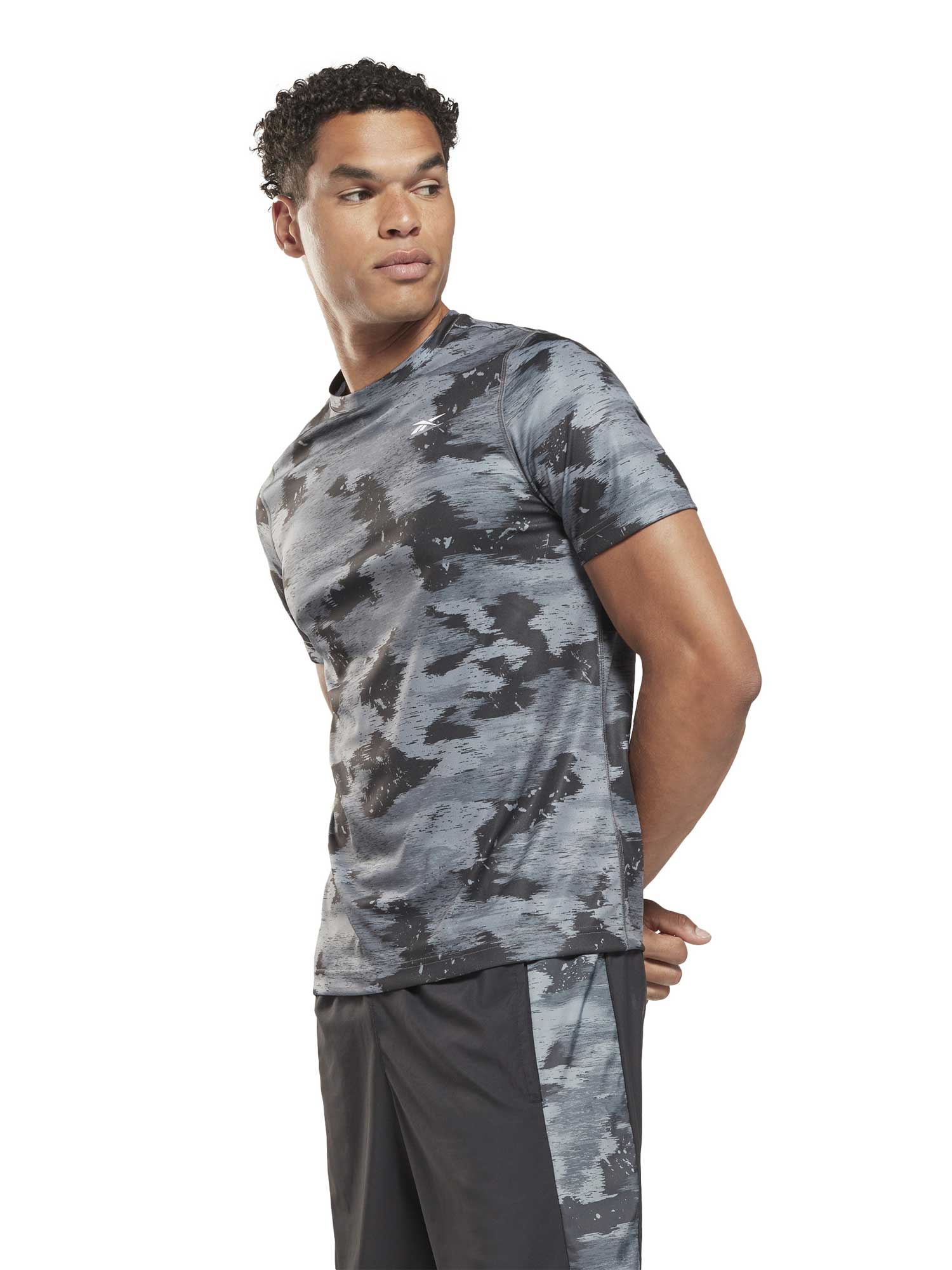 REEBOK Тениска Training Camo