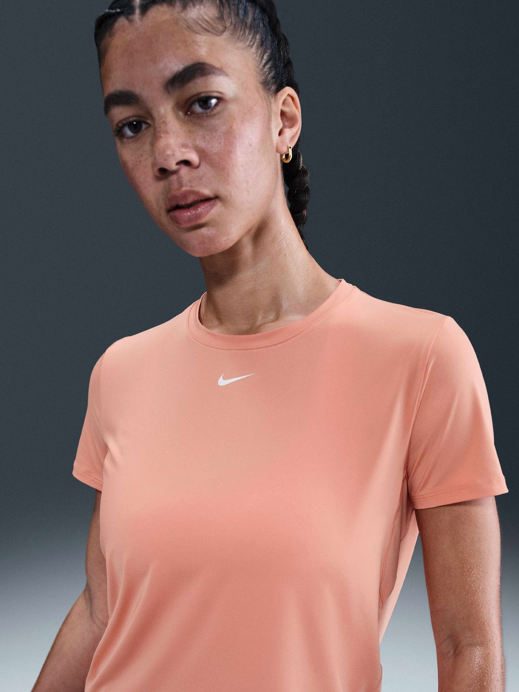 NIKE Тениска W NK ONE CLASSIC DF SS TOP WT