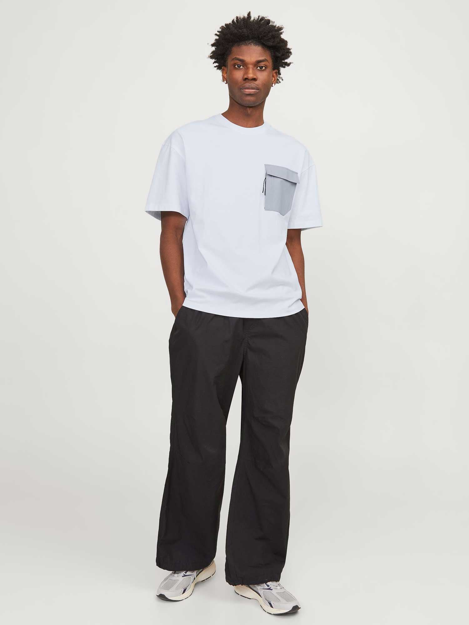 JACK & JONES Тениска JCOARCH POCKET TEE SS CREW NECK LN