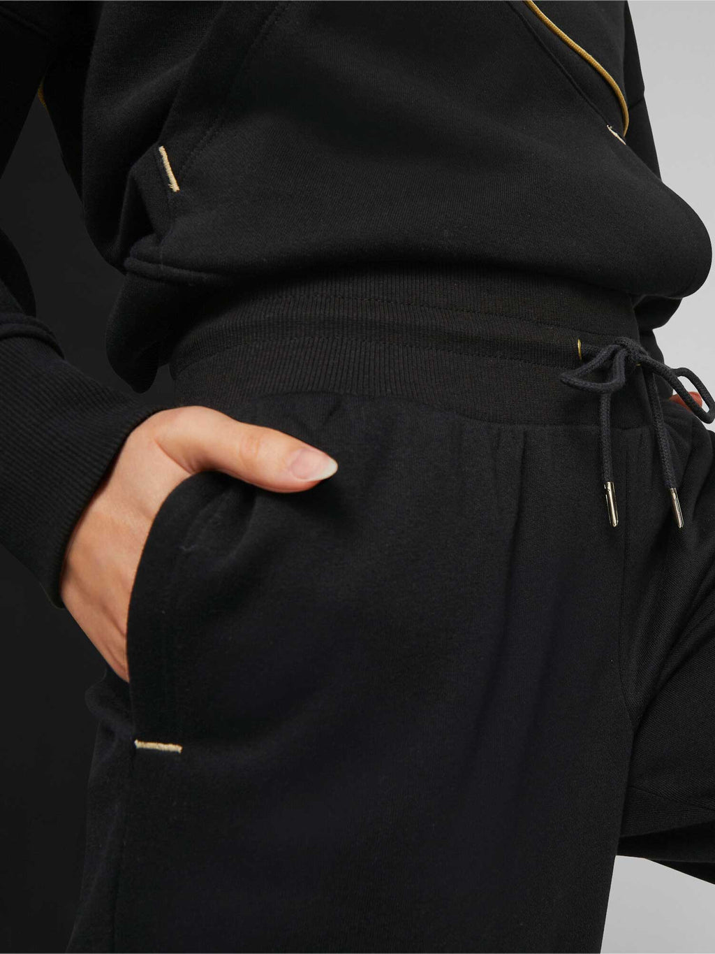 PUMA Спортно долнище Power Deco Glam High-Waist