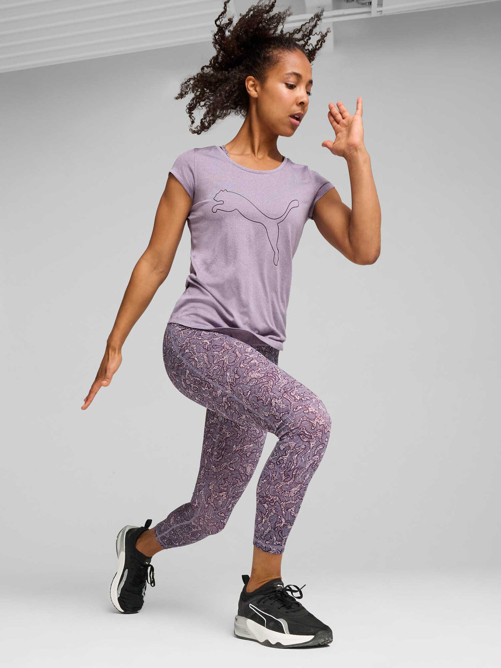 PUMA Тениска PERFORMANCE HEATHER CAT TEE W
