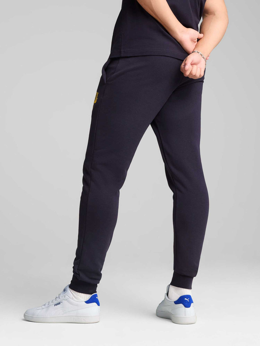 PUMA Спортно долнище SQUAD Sweatpants TR cl