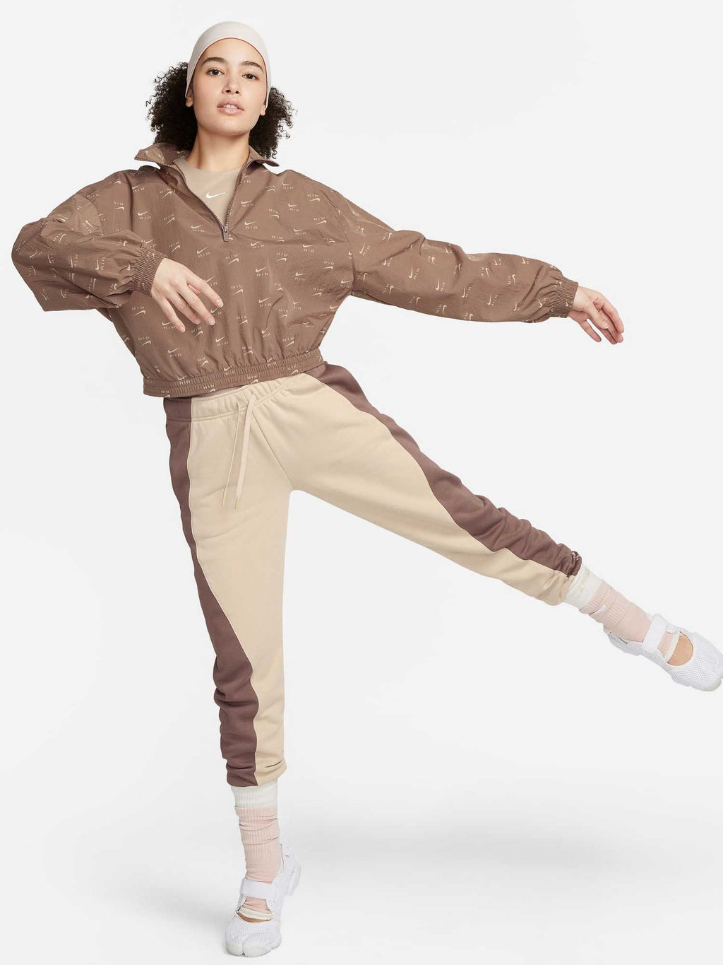 NIKE Спортно долнище W NSW AIR FLC MR JGGR