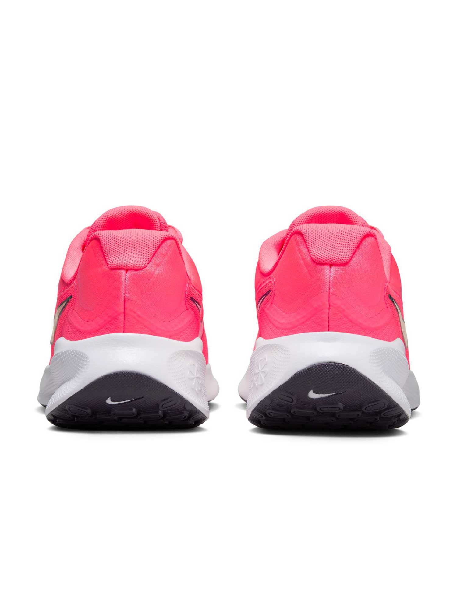 NIKE Обувки W REVOLUTION 7