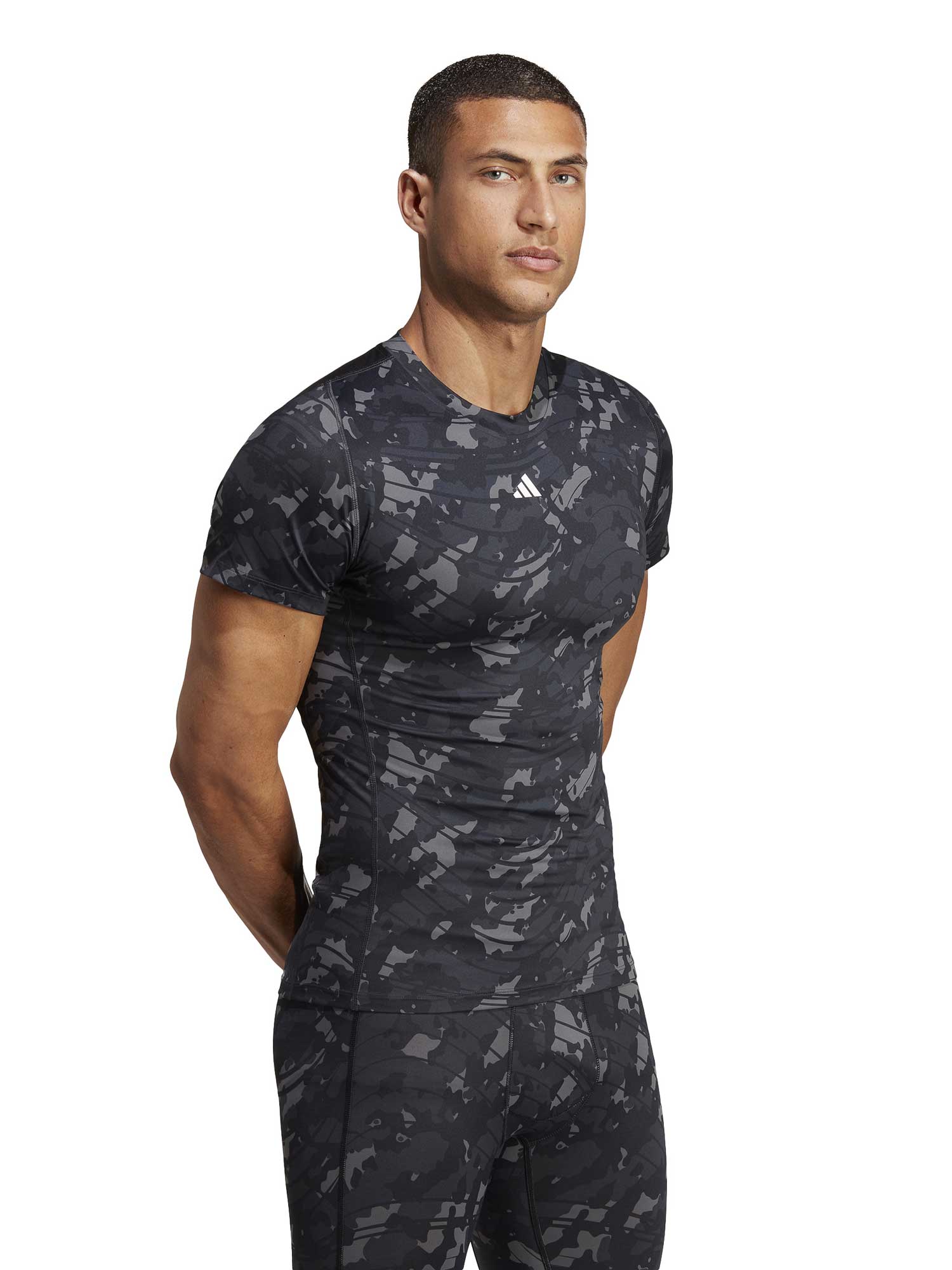 ADIDAS PERFORMANCE Тениска Techfit Allover Print Training