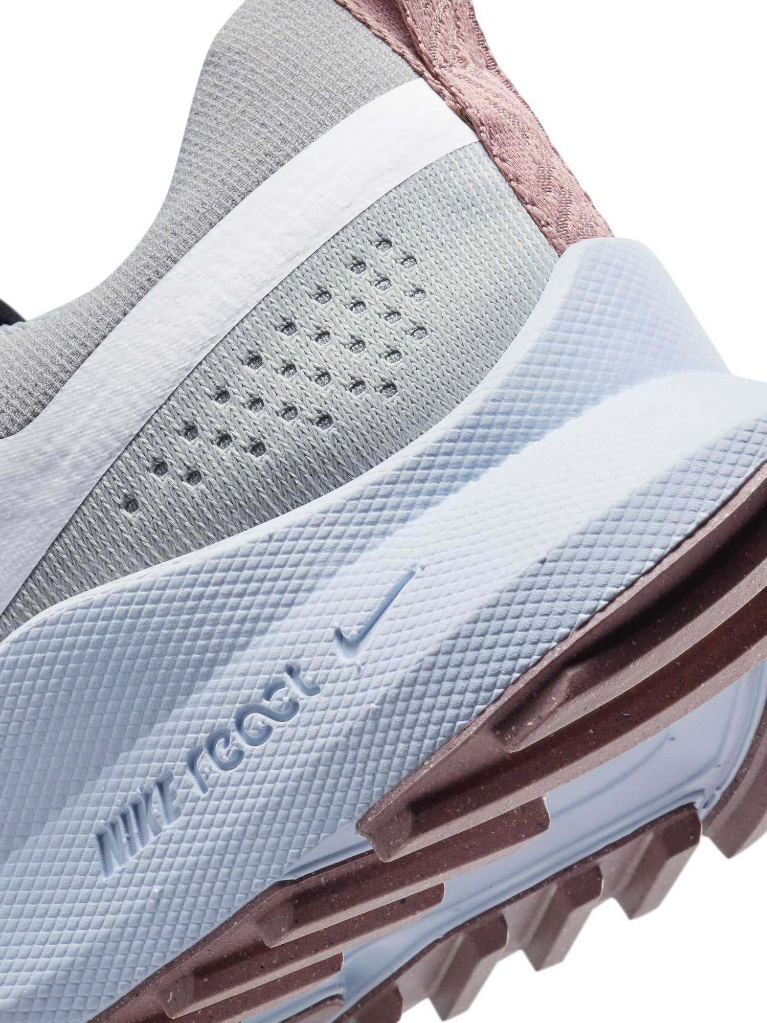 NIKE Обувки W REACT PEGASUS TRAIL 4