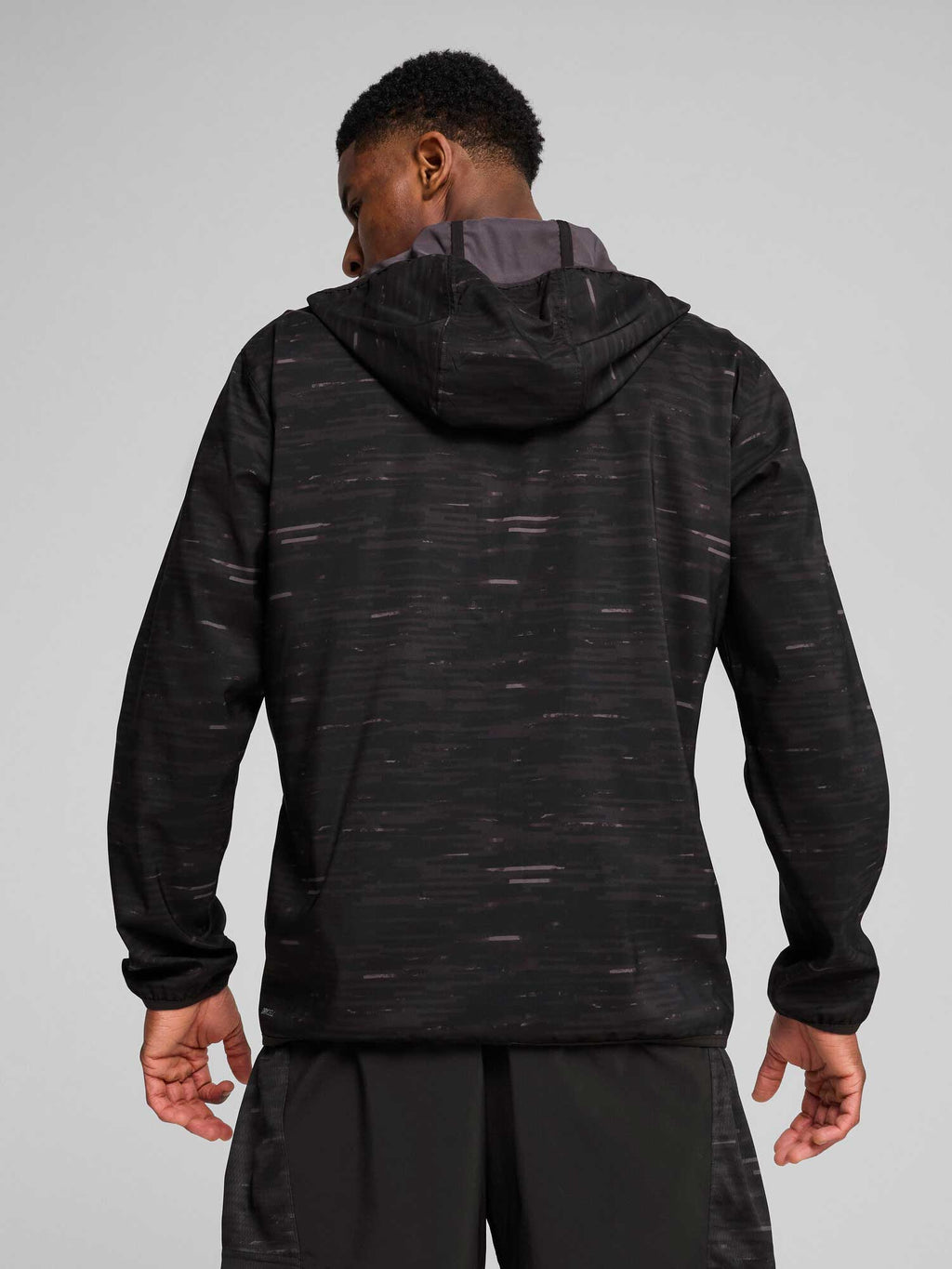 PUMA Ветровка M TAD ESSENTIAL AOP Woven Jacket