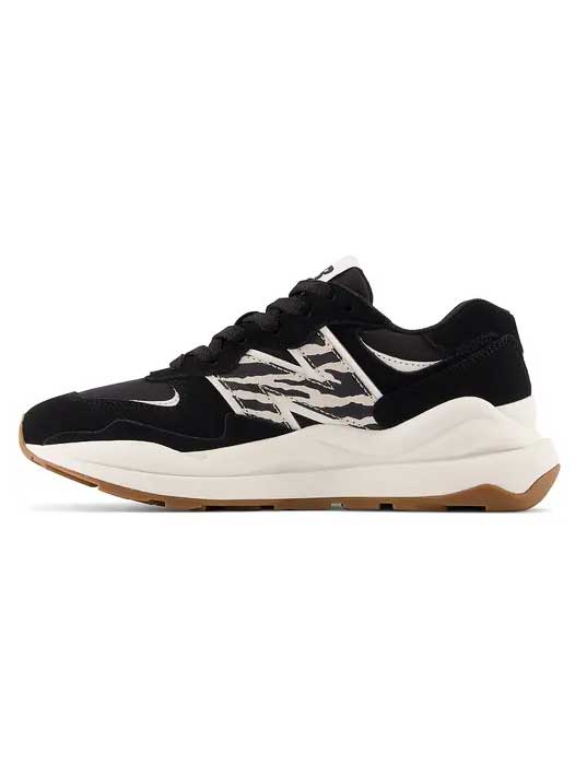 NEW BALANCE Обувки 57/40