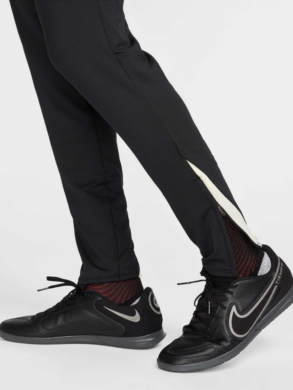 NIKE Спортно долнище LFC M NK DF STRK PANT KPZ SE