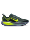 NIKE Обувки VOMERO 18