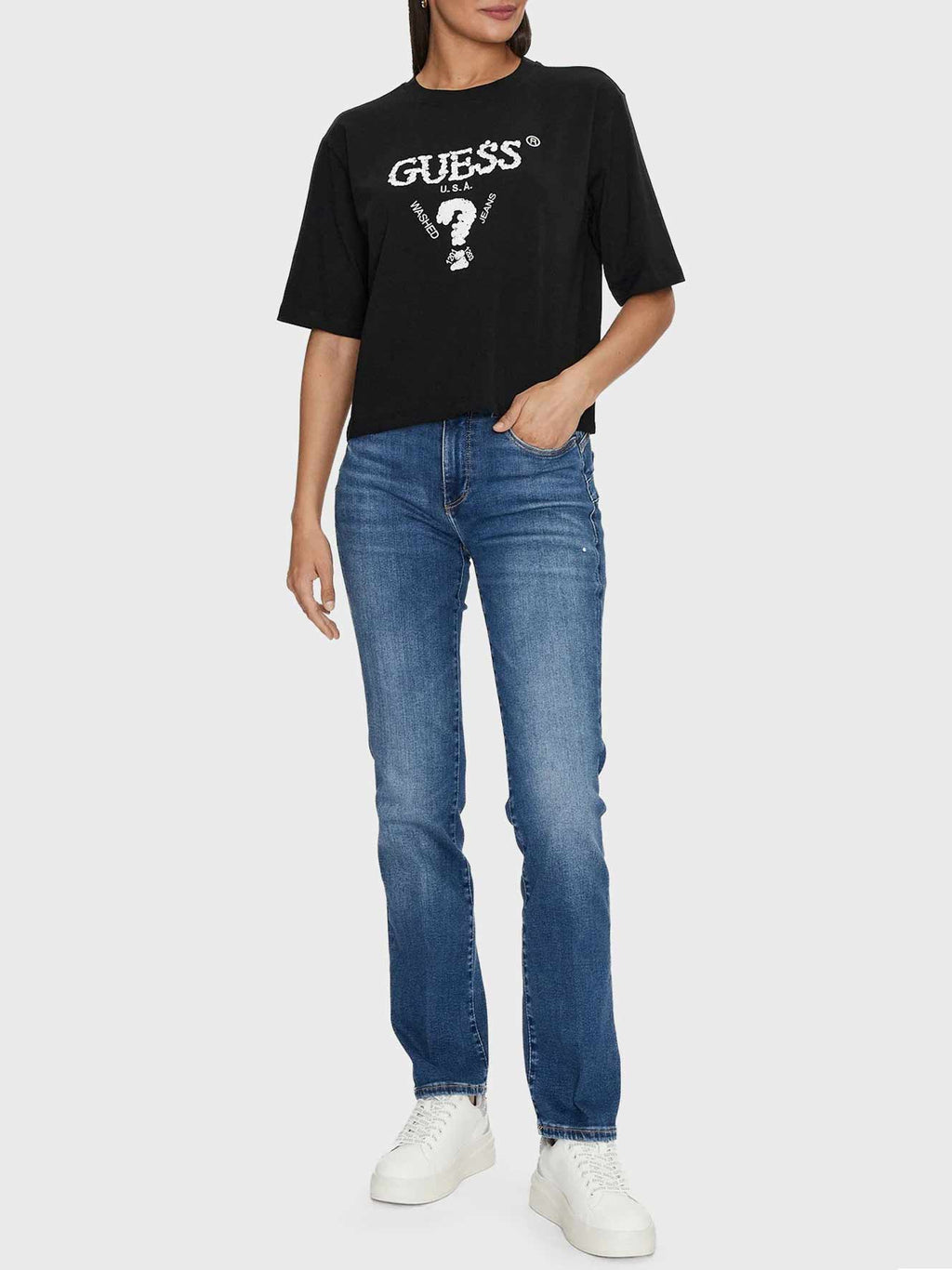 GUESS Тениска AURELIE BOXY TEE