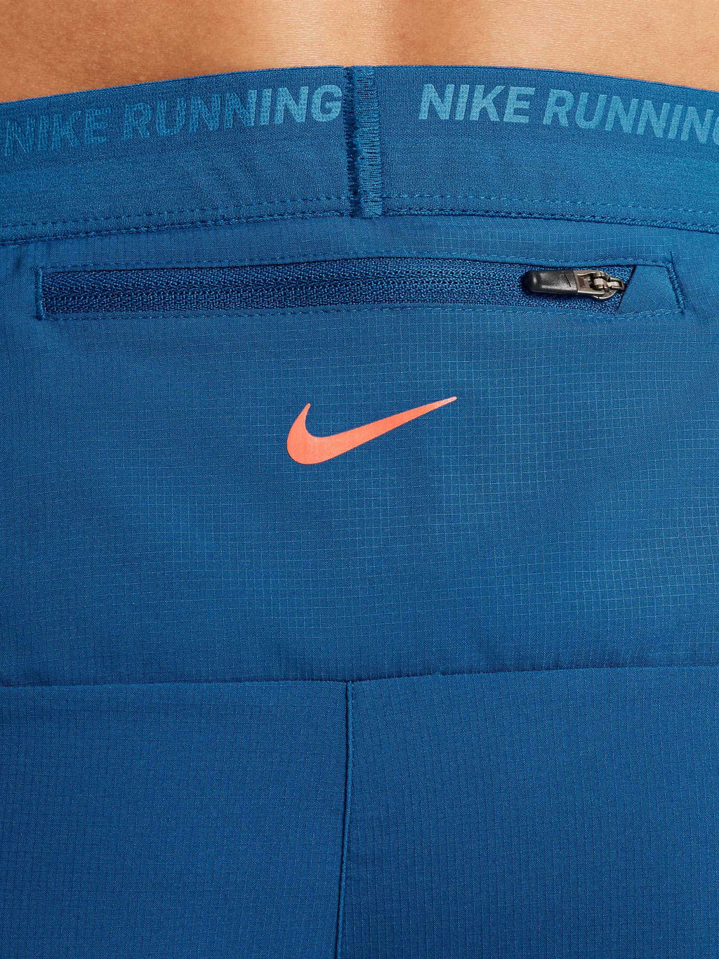 NIKE Къси панталони M NK RUN ENERGY STRIDE 5BF SHO