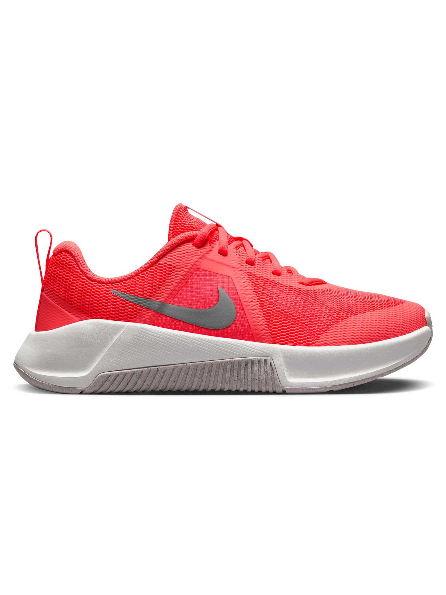 NIKE Обувки W MC TRAINER 3