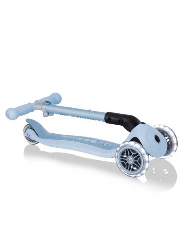 GLOBBER Тротинетка JUNIOR FOLDABLE LIGHTS ECOLOGIC