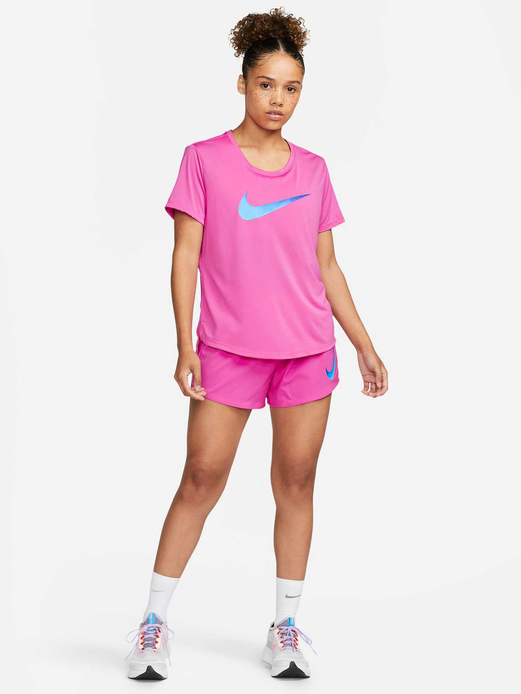 NIKE Тениска W NK ONE DF SWSH HBR SS