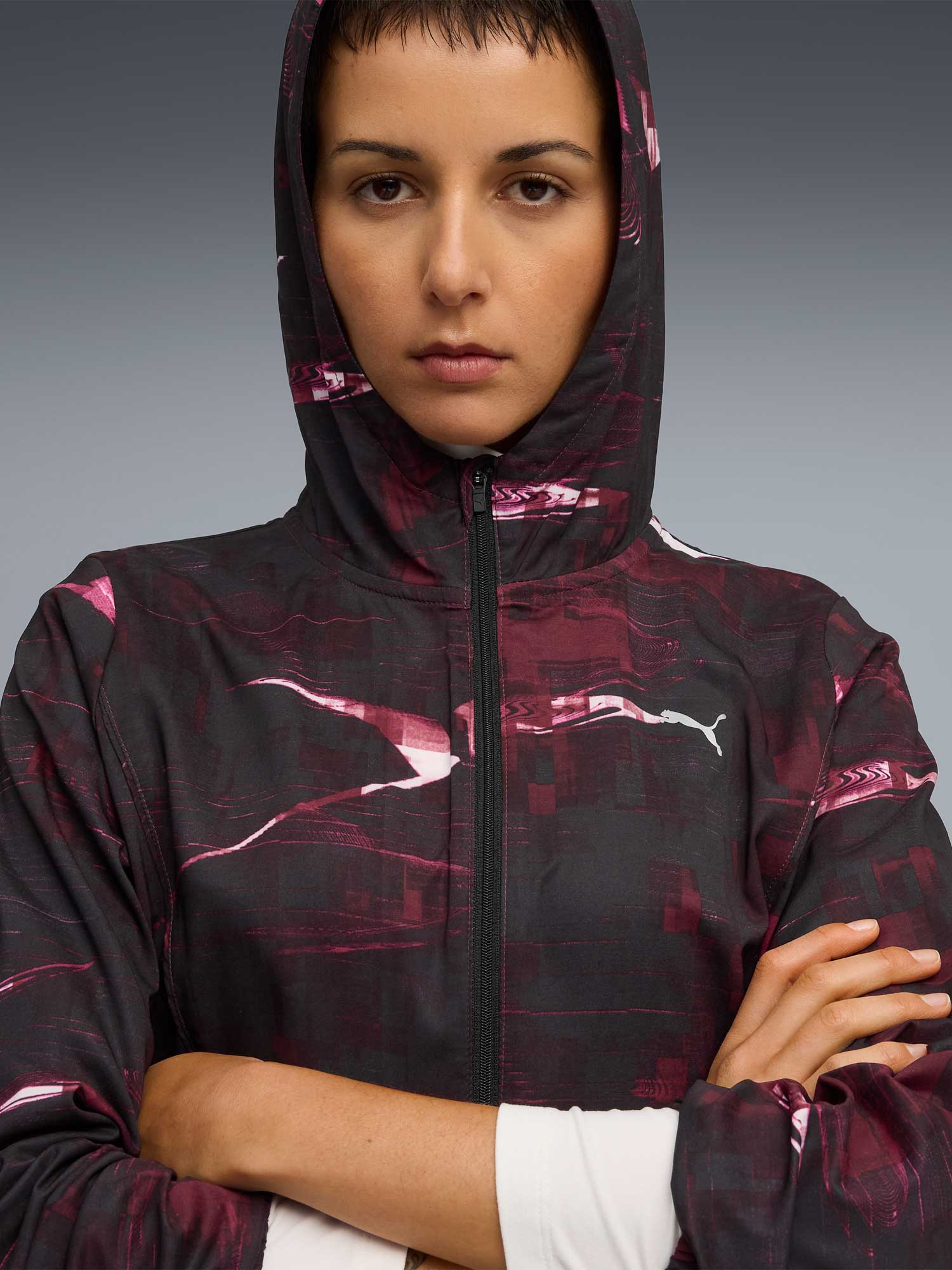 PUMA Ветровка W Run Velocity AOP Woven Jacket