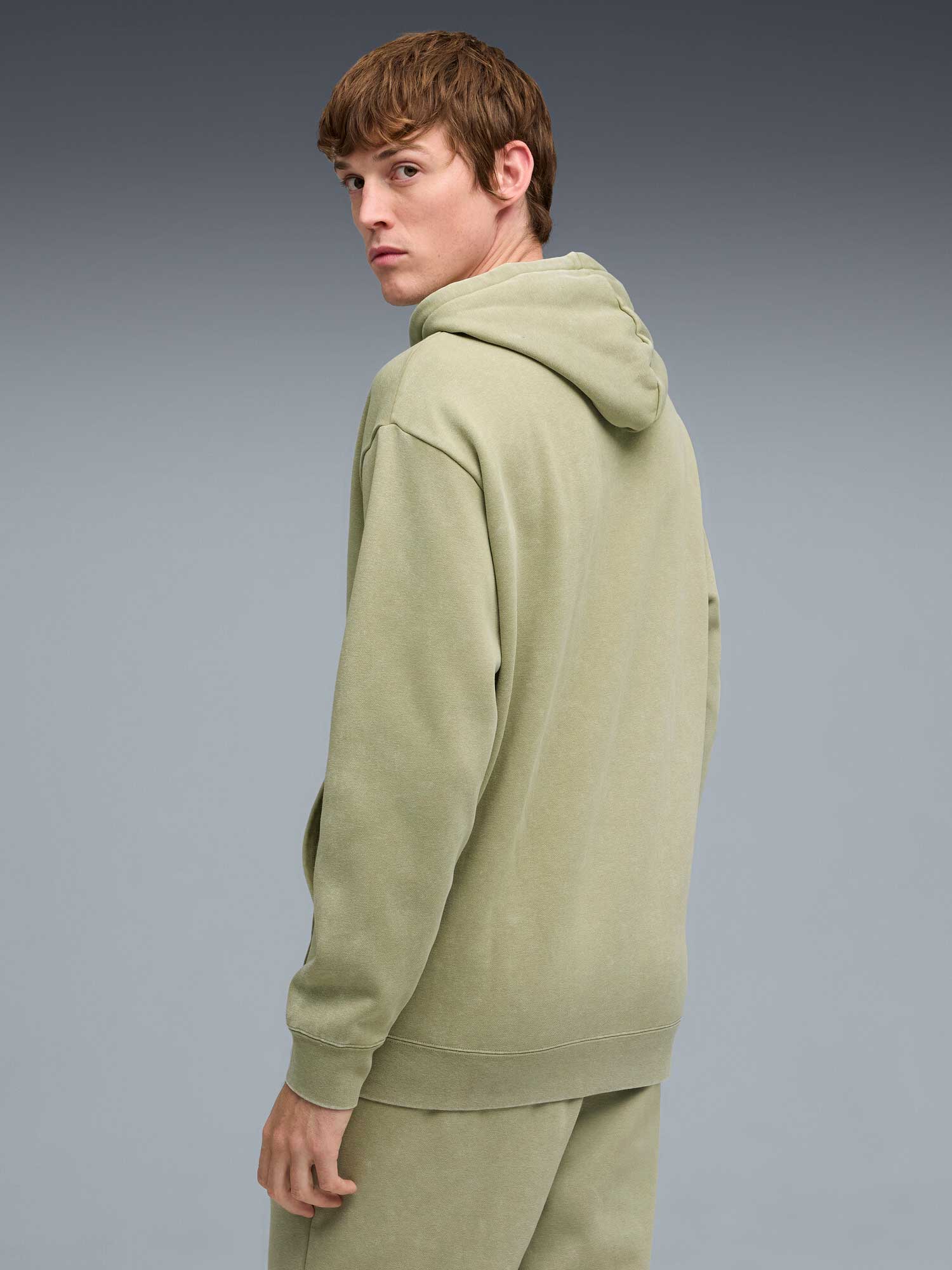 PUMA Суитшърт ESS ELEVATED Relaxed Wash Hoodie FL