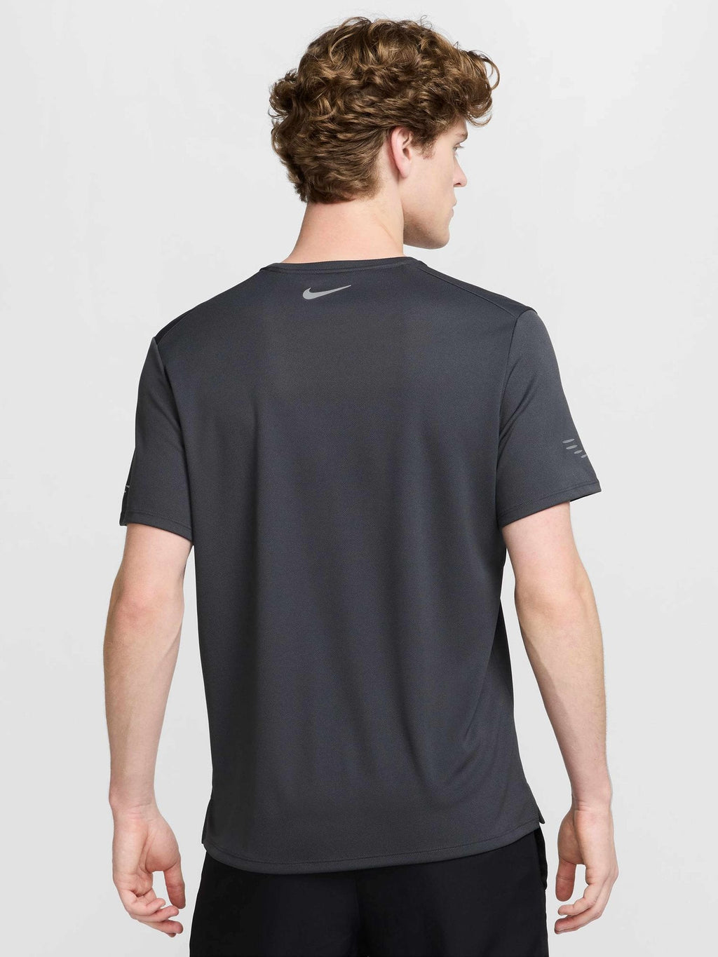 NIKE Тениска M NK DF UV MILER FLASH SS