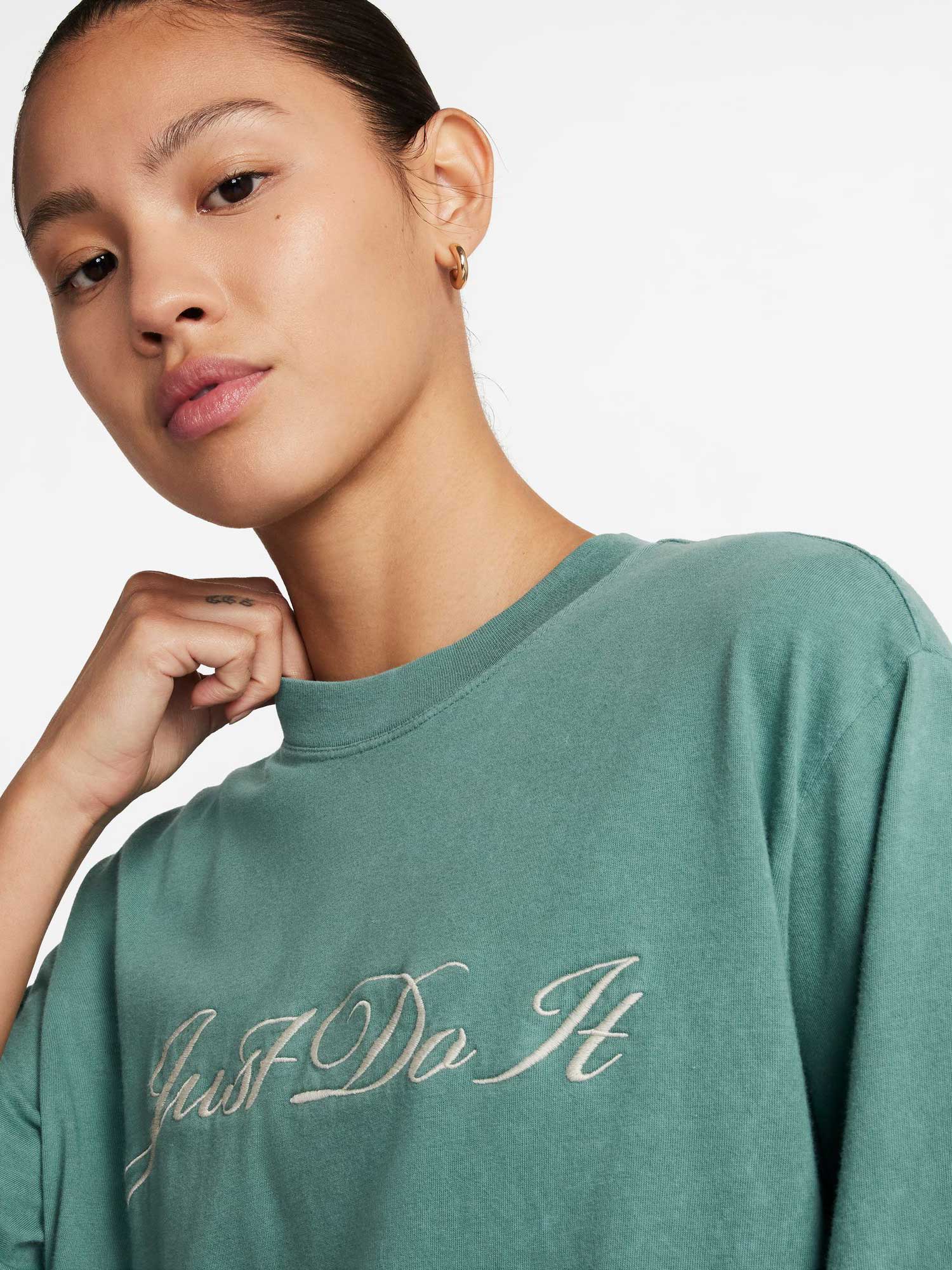 NIKE Тениска W NSW TEE BOXY WASH