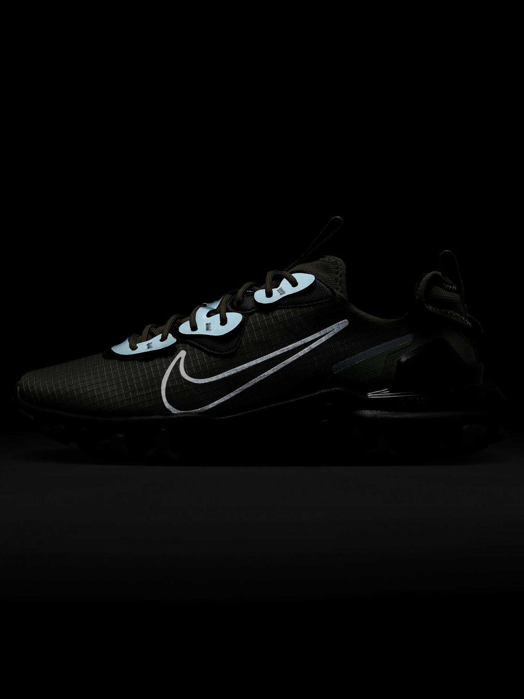 NIKE Обувки REACT VISION