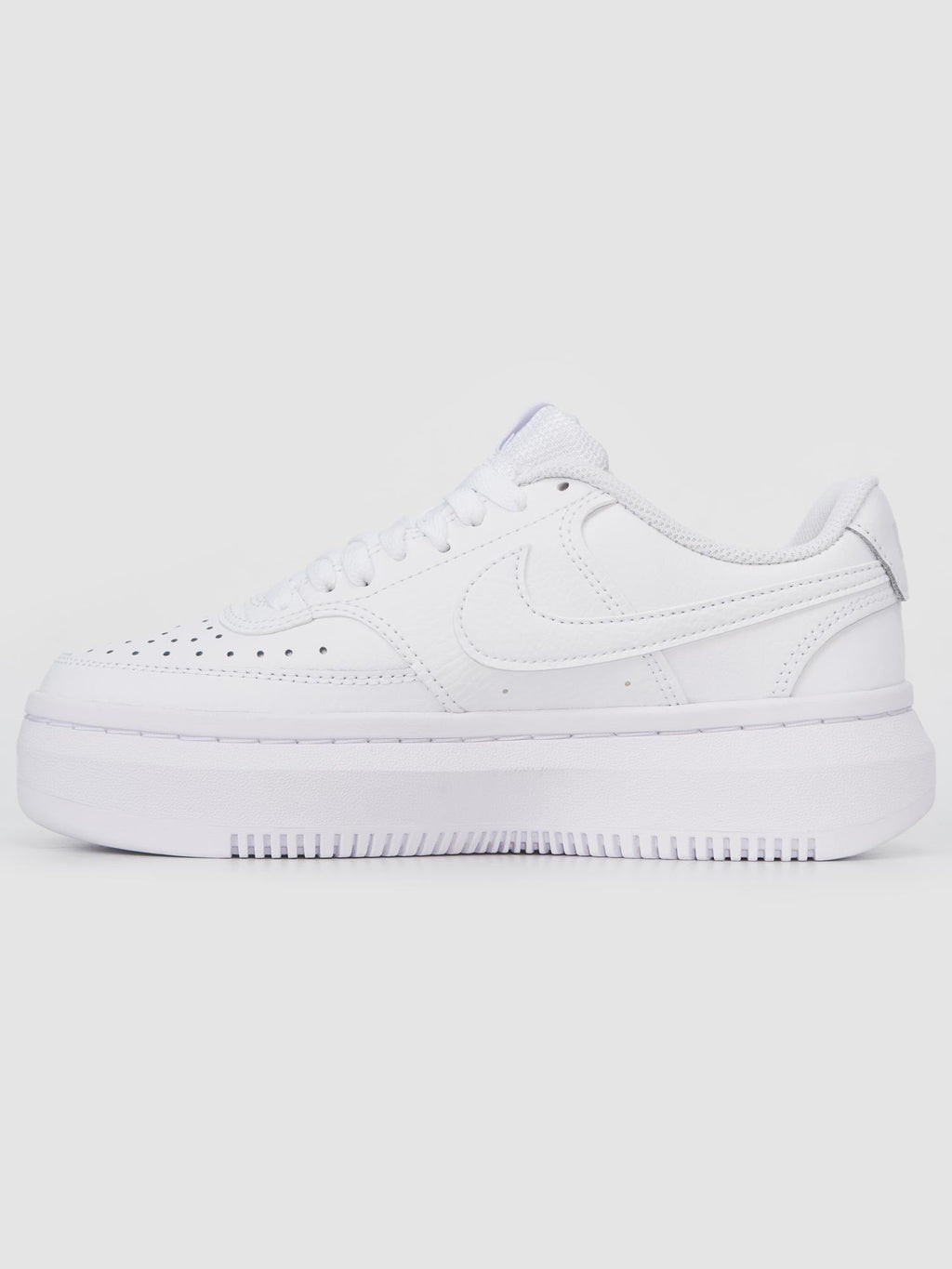 NIKE Обувки W COURT VISION ALTA LTR