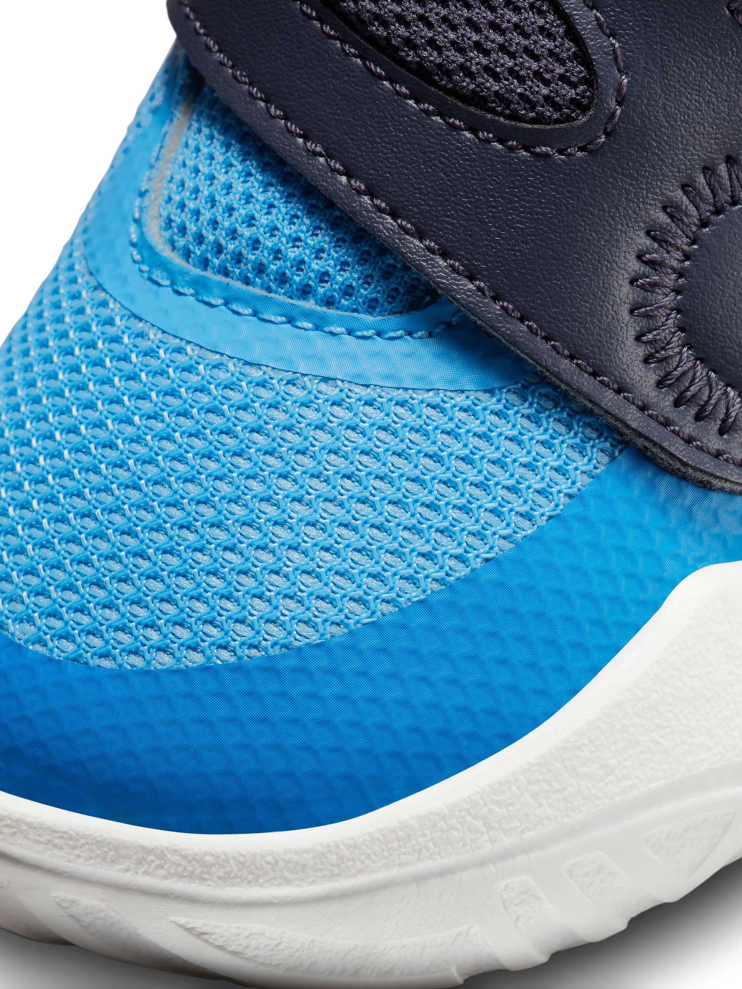 NIKE Обувки TEAM HUSTLE D 11 LIL TD