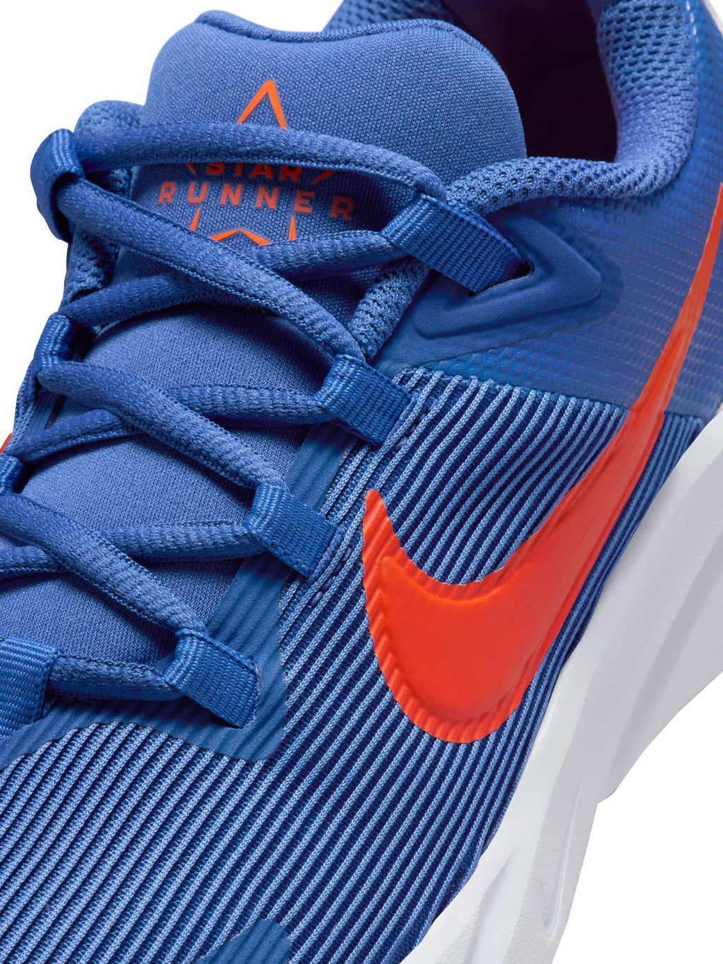 NIKE Обувки STAR RUNNER 4 NN (GS)