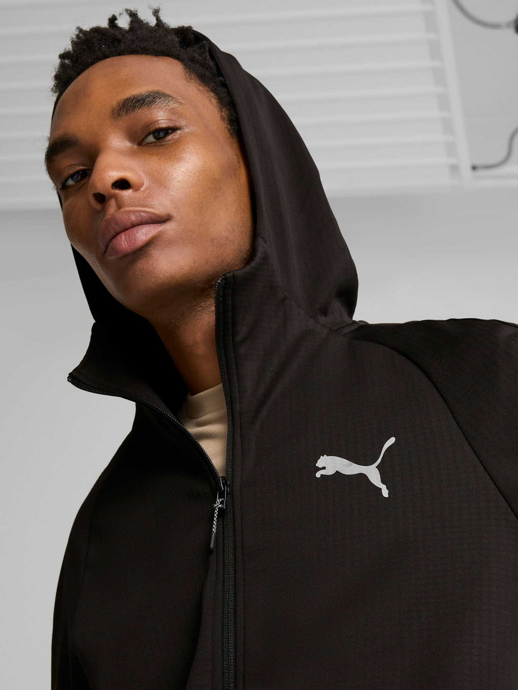 PUMA Суитшърт EVOSTRIPE Warm Full-Zip Hoodie DK