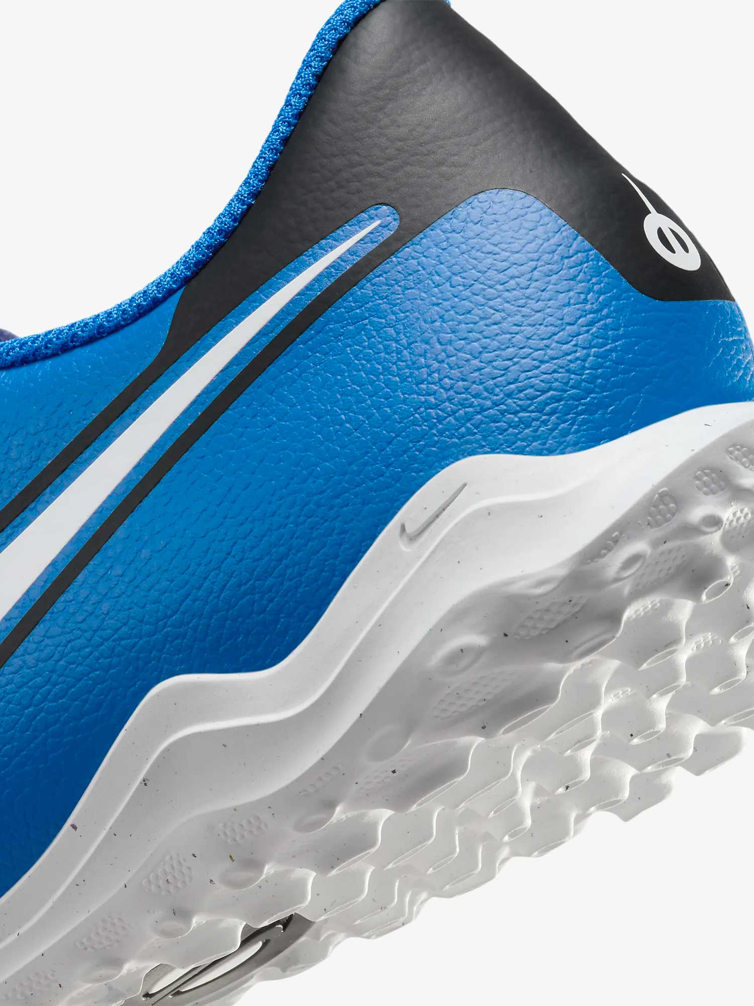 NIKE Обувки LEGEND 10 CLUB TF