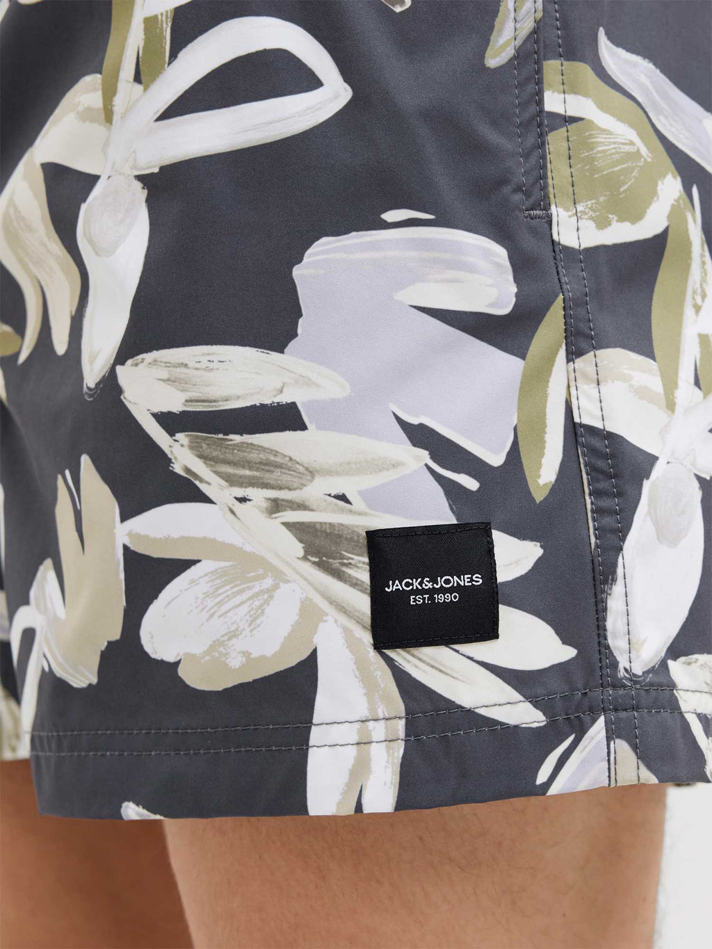 JACK & JONES Плувни шорти JPSTMAUI JJSWIM FLOWER AOP AKM