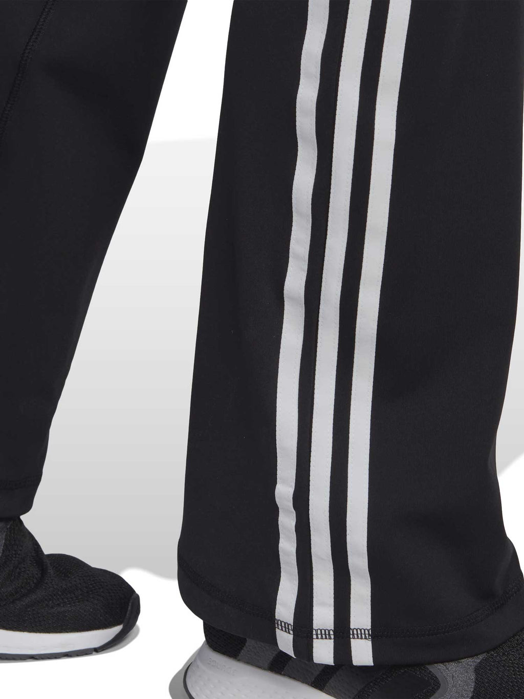 ADIDAS PERFORMANCE Спортно долнище Training Essentials Flared