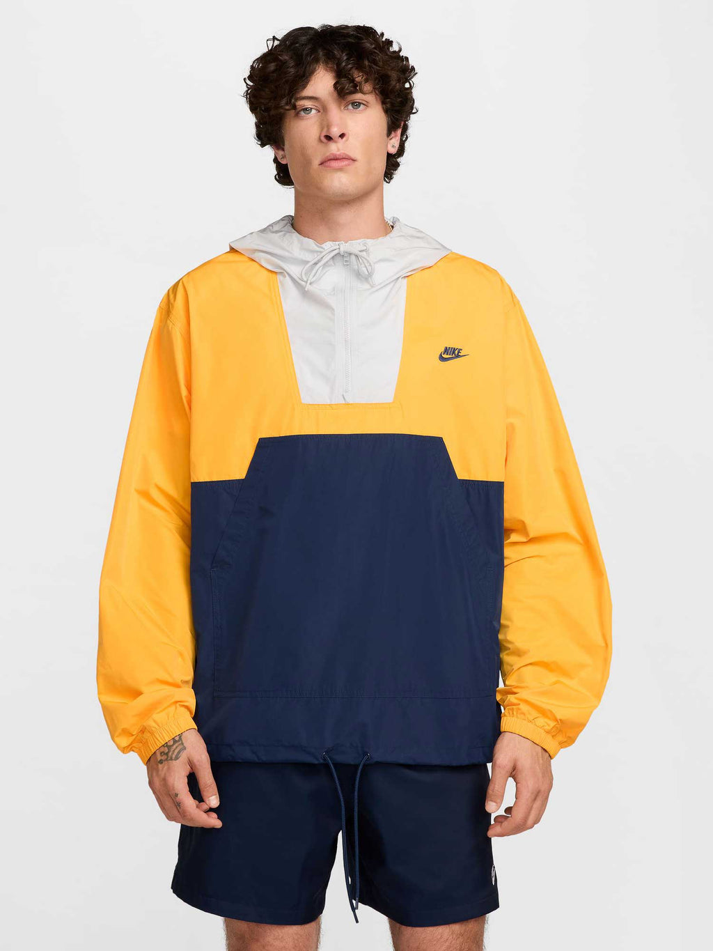 NIKE Суитшърт M NK CLUB MARINA ANRK GFX