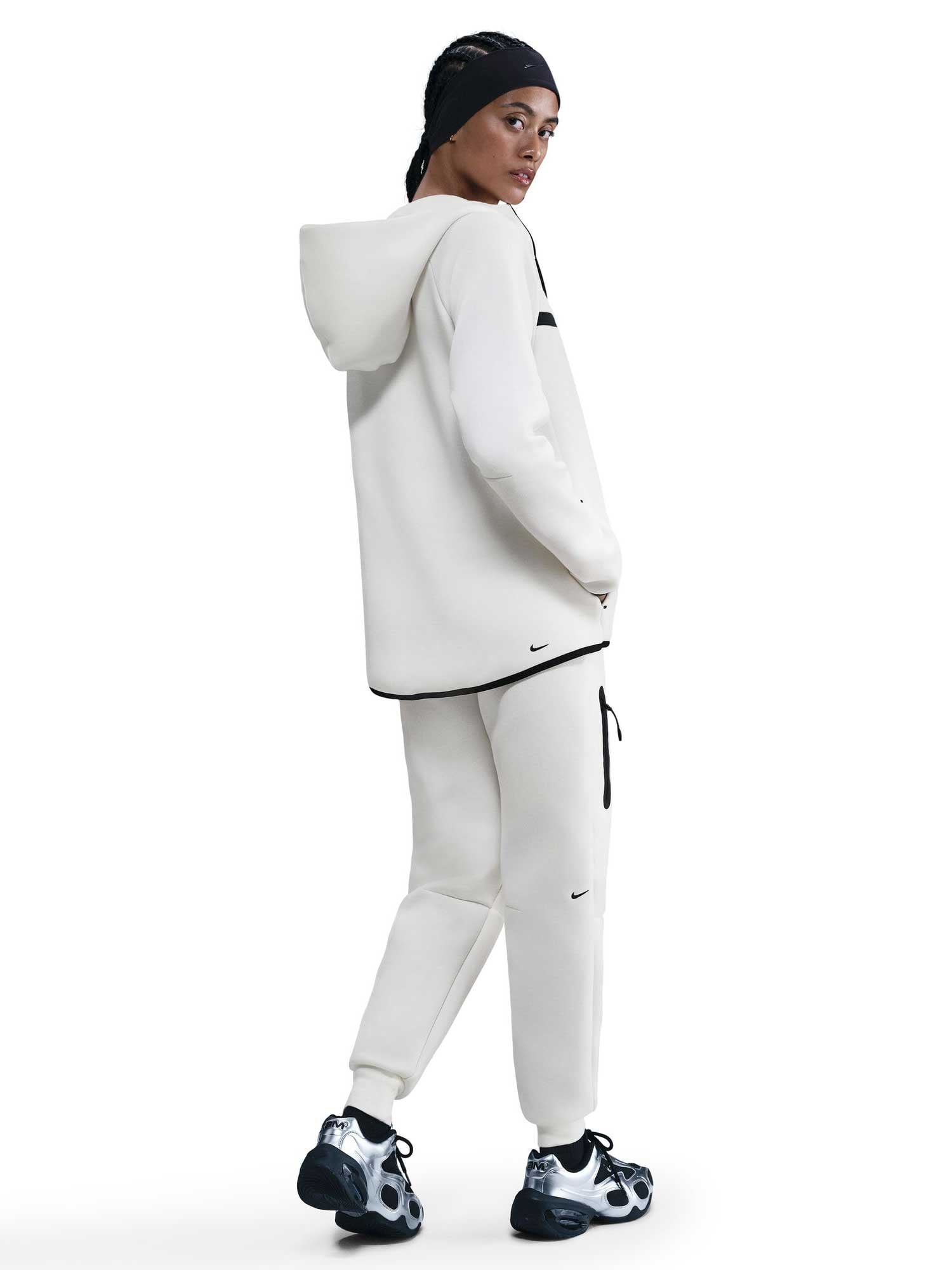 NIKE Суитшърт W NSW TCH FLC WR FZ HDY 2