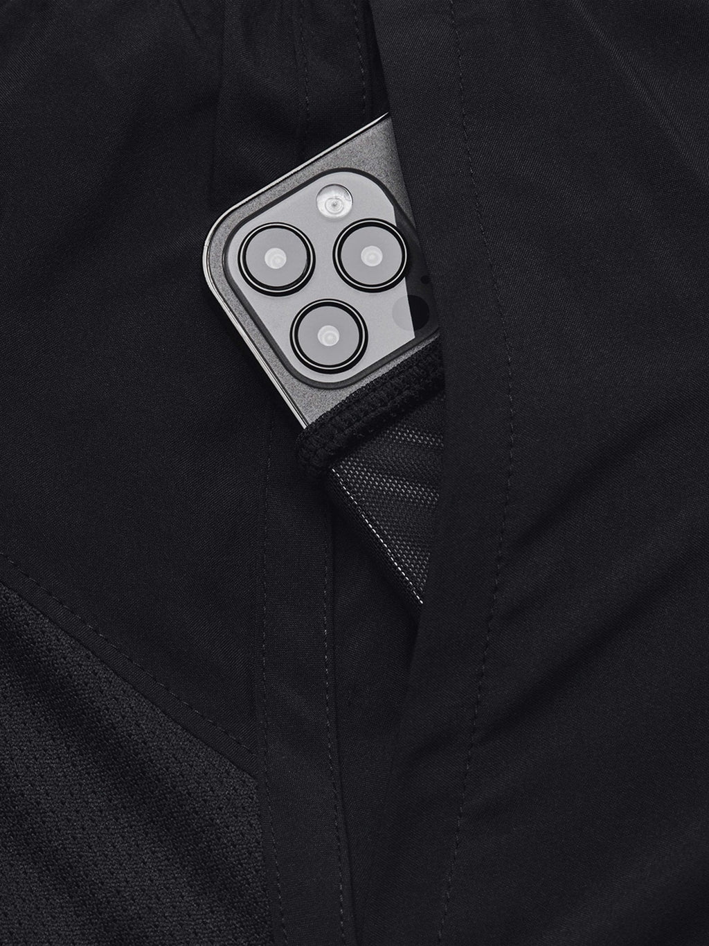 UNDER ARMOUR Къси панталони LAUNCH 7 SHORT