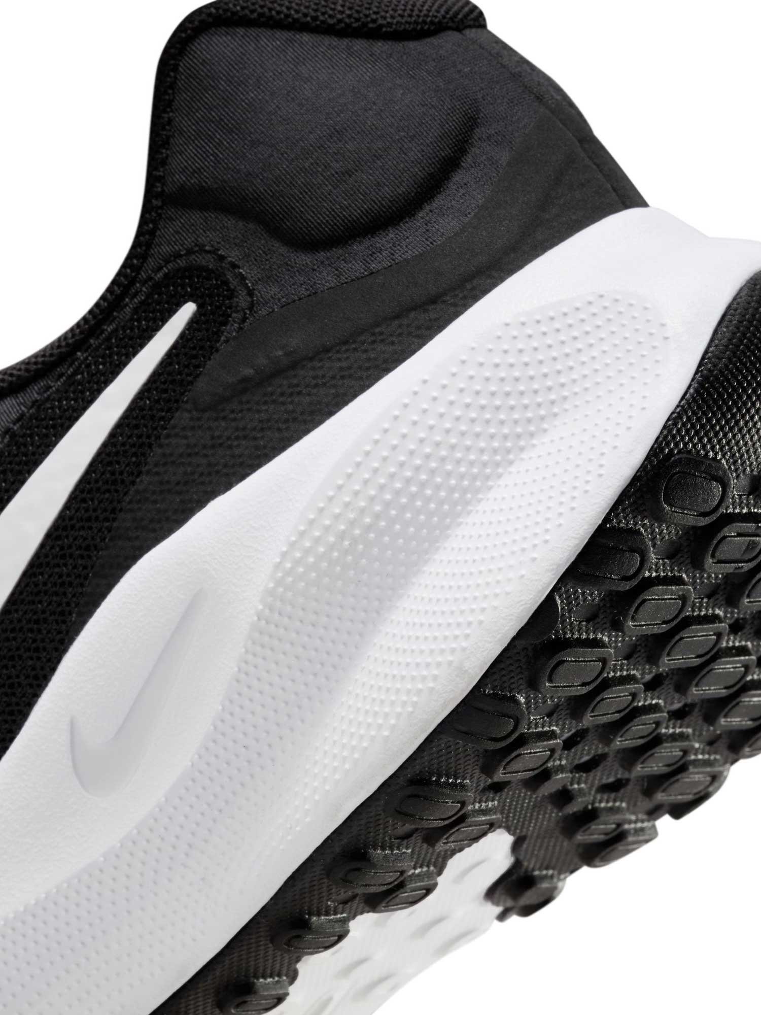 NIKE Обувки REVOLUTION 7