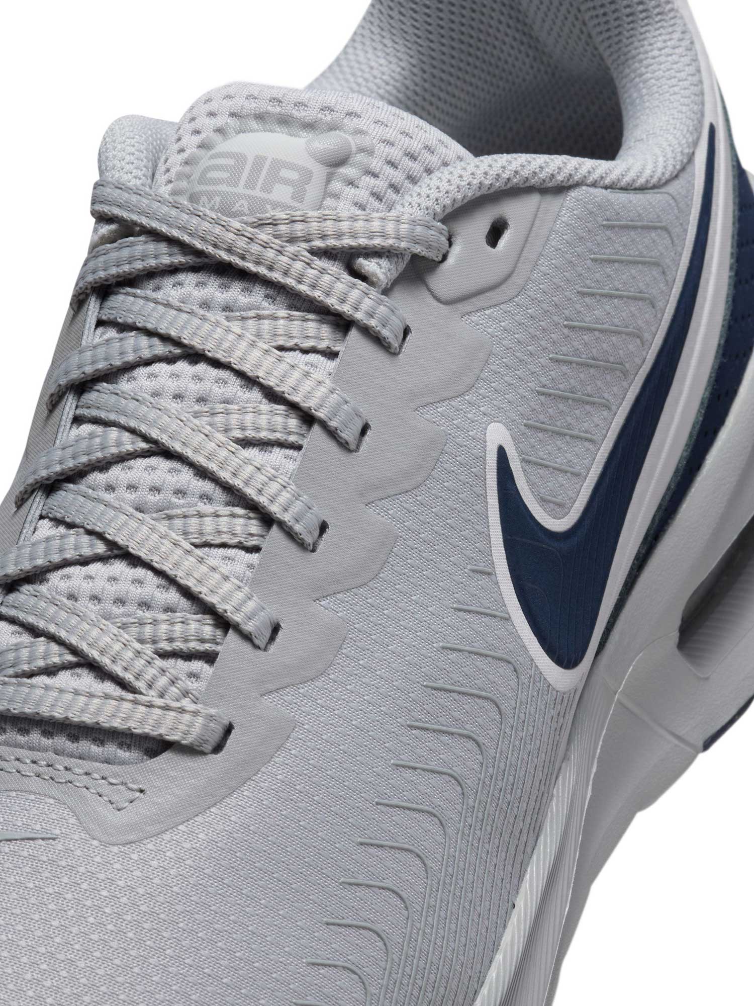 NIKE Обувки AIR MAX NUAXIS