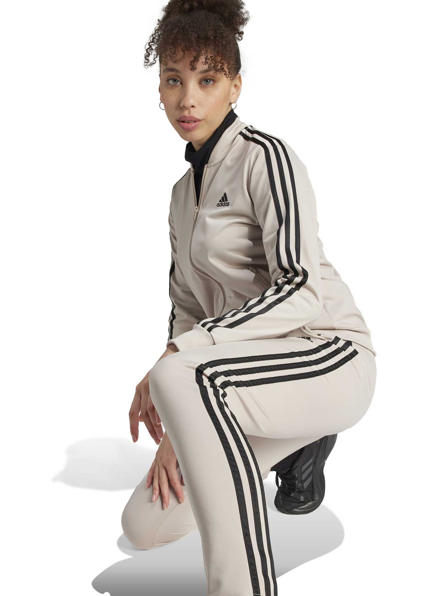 ADIDAS SPORTSWEAR Спортен екип Essentials 3-Stripes