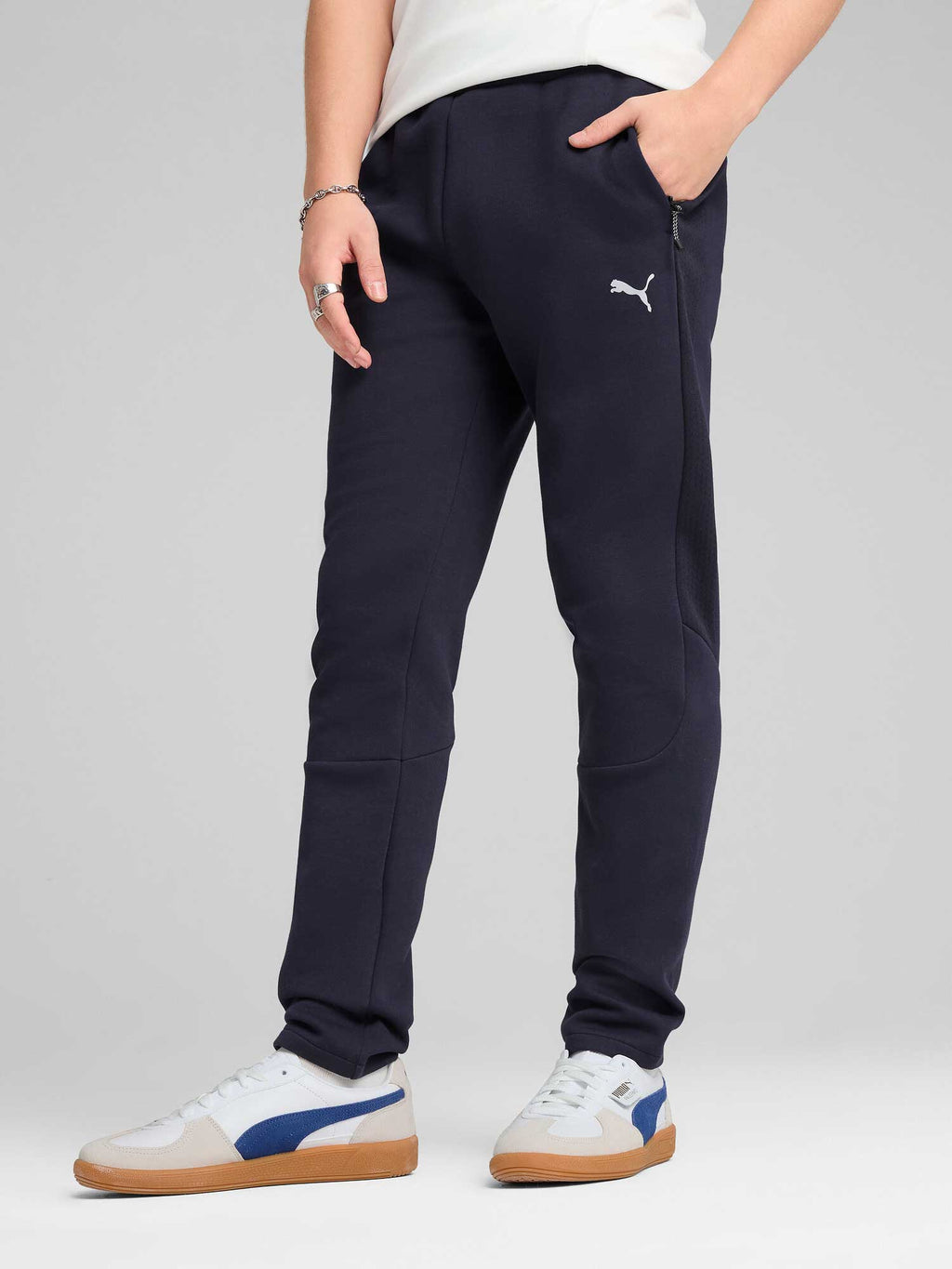 PUMA Спортно долнище EVOSTRIPE Pants DK op