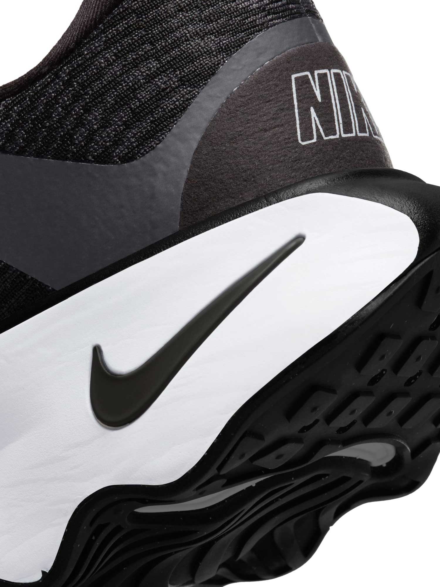 NIKE Обувки MOTIVA