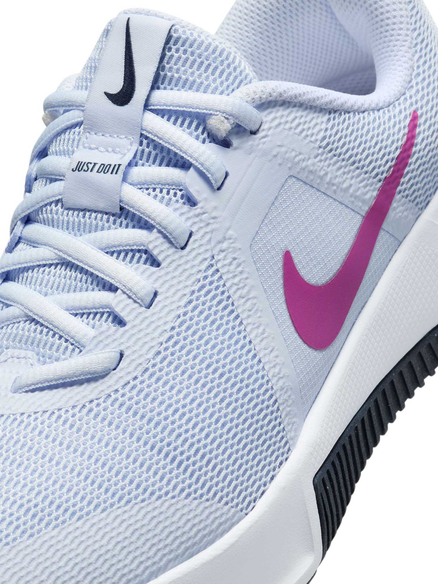 NIKE Обувки W MC TRAINER 3