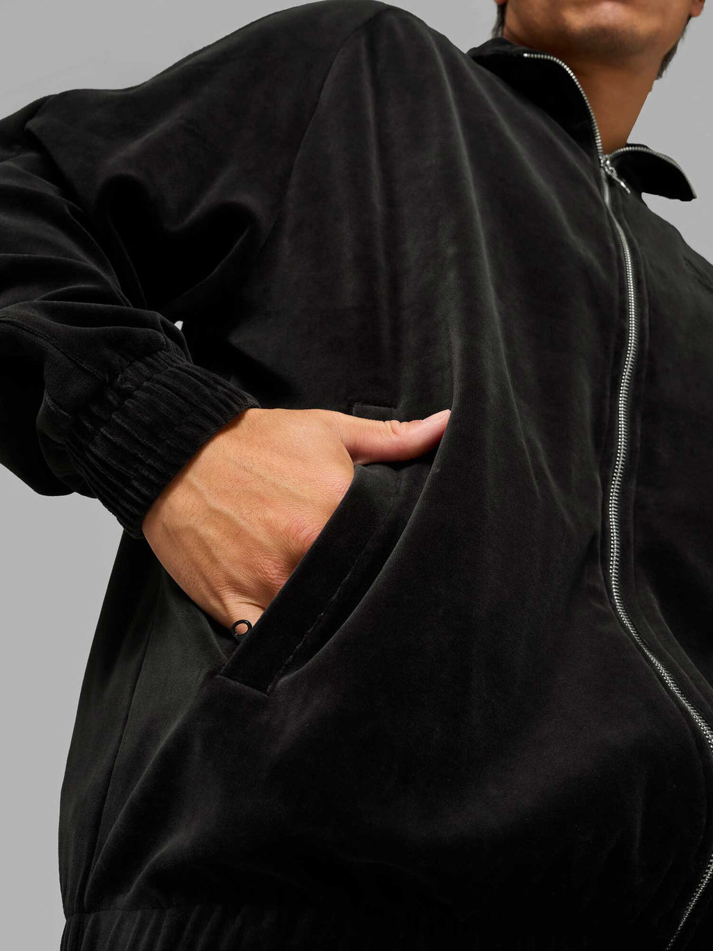 PUMA Спортно горнище T7 Oversized Velour Track Jacket