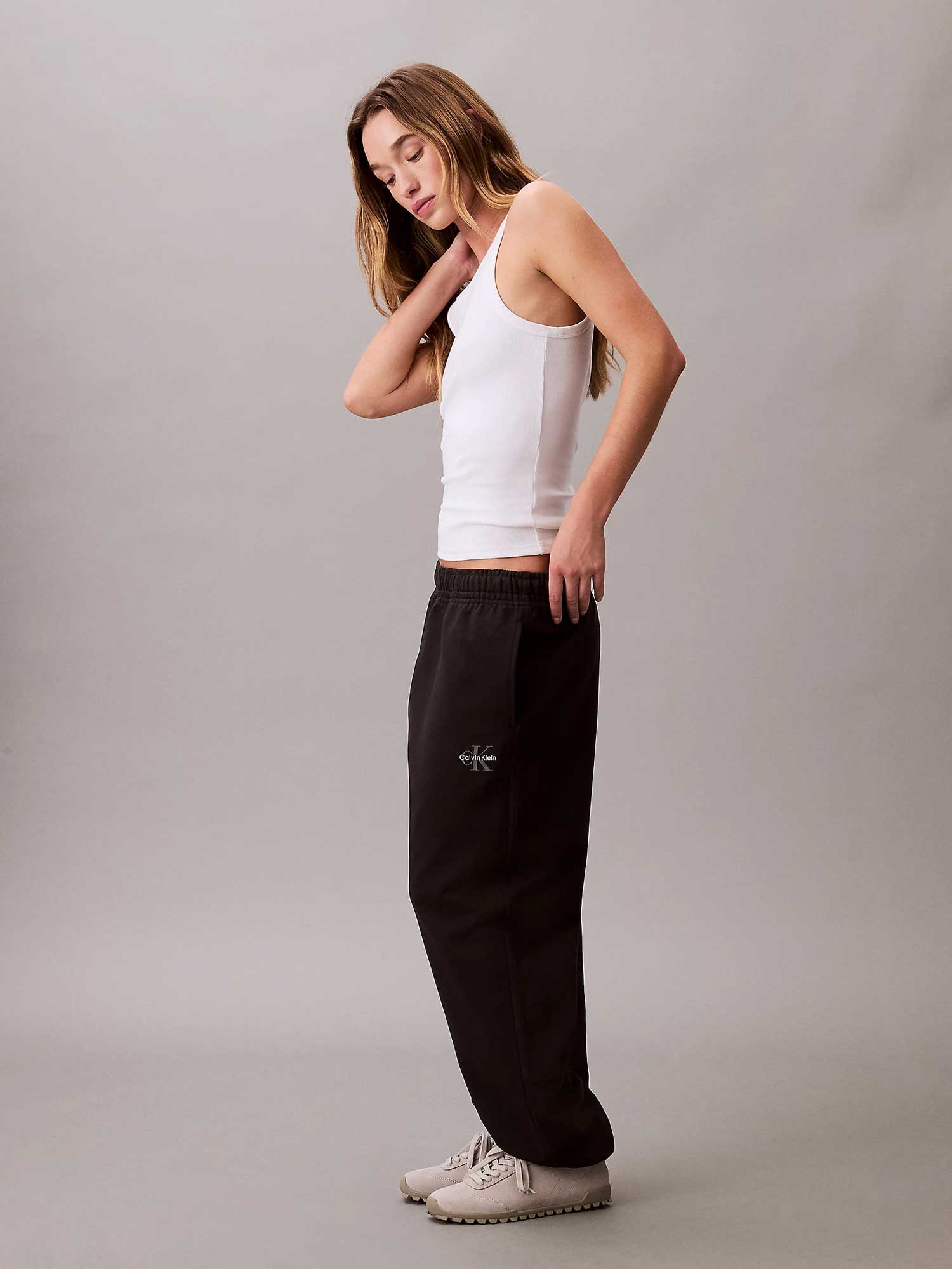 Calvin Klein Jeans Спортно долнище MONOLOGO FRENCH TERRY JOGGER