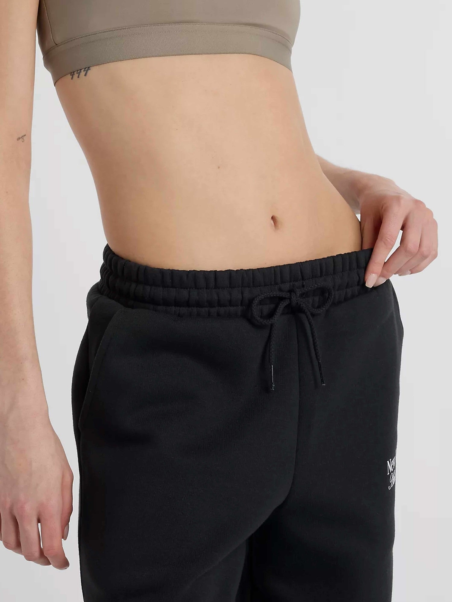 NEW BALANCE Спортно долнище PANT WIDE LEG JOGGER