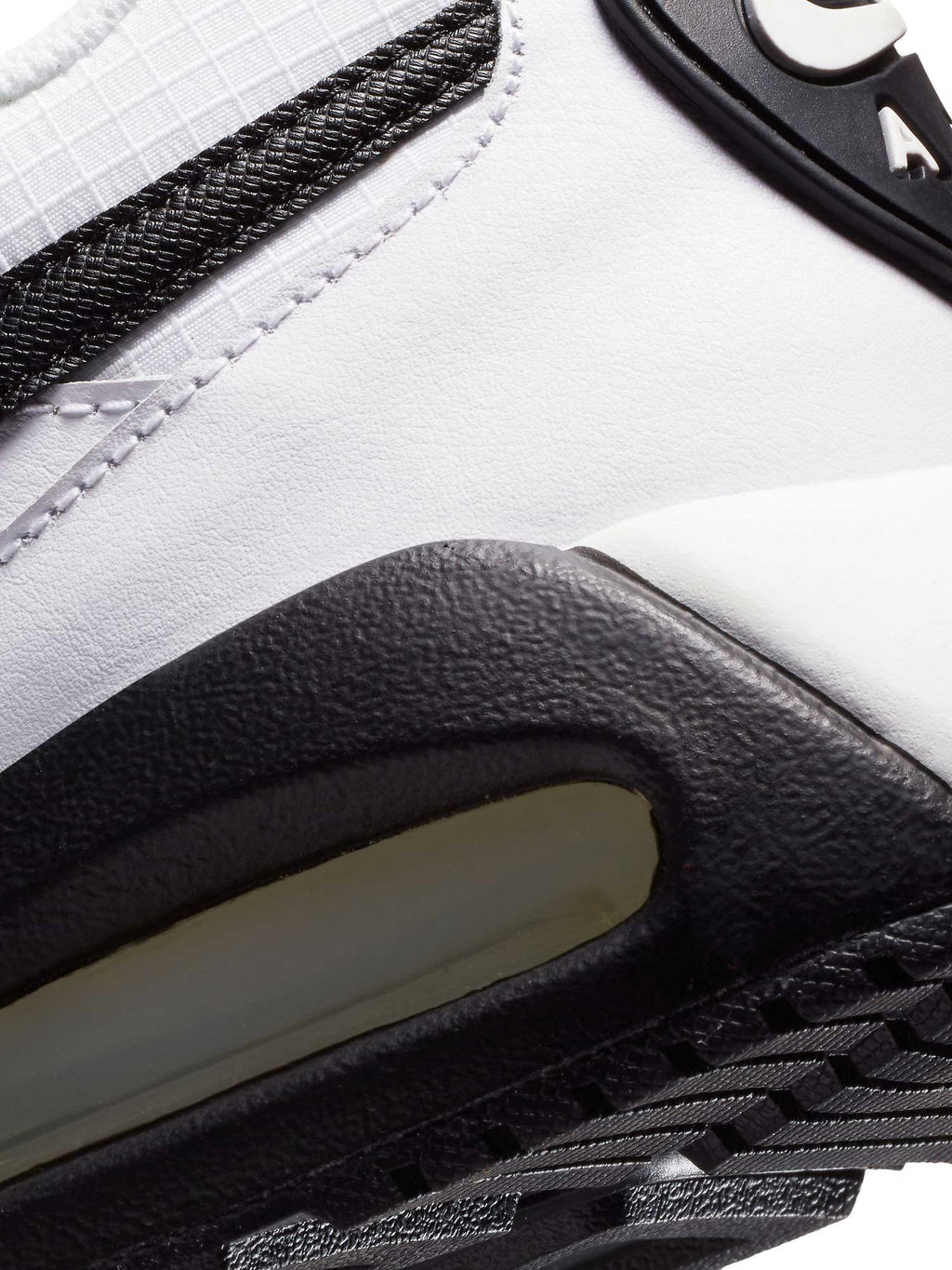 NIKE Обувки AIR MAX IVO