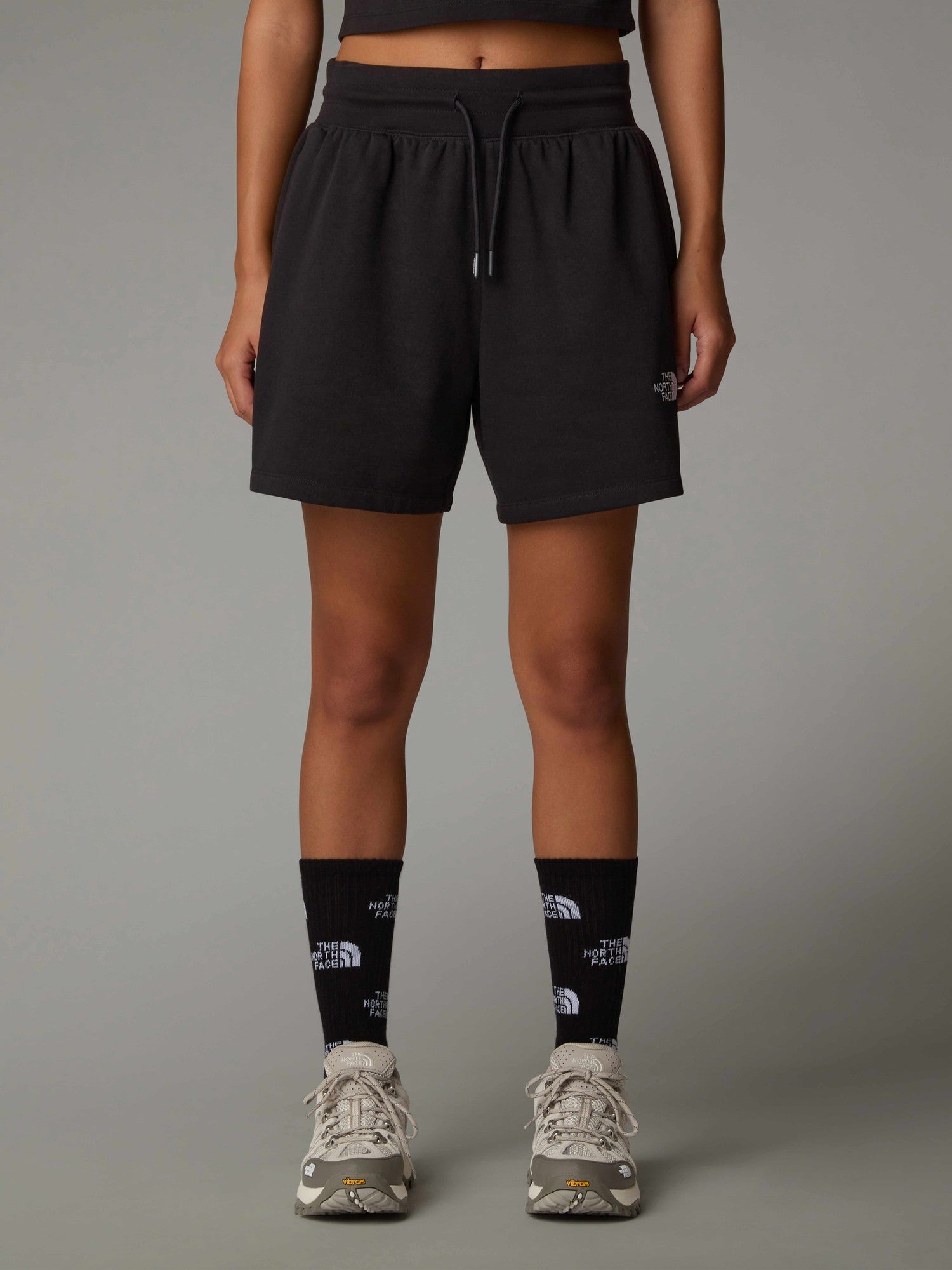 THE NORTH FACE Къси панталони W ESSENTIAL RELAXED SHORT