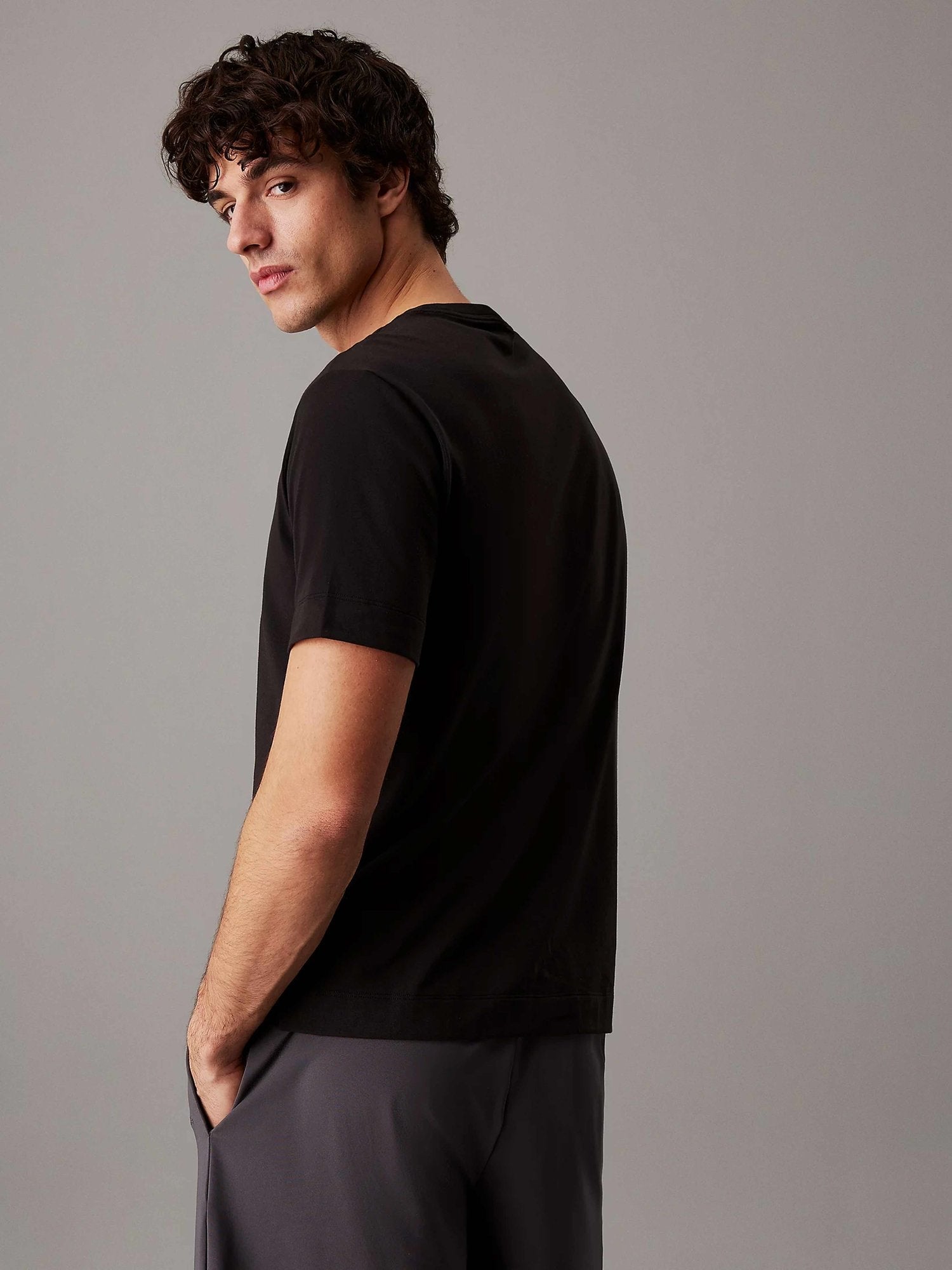 Calvin Klein Performance Тениска PW GRAPHIC S/S T-SHIRT